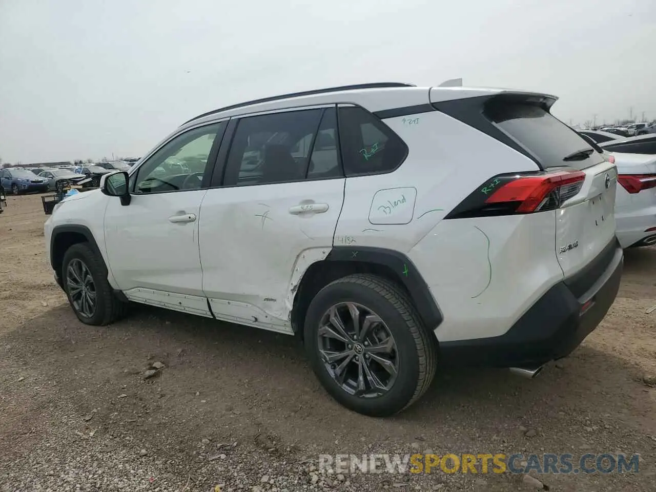 2 Фотография поврежденного автомобиля JTMB6RFV8NJ013708 TOYOTA RAV4 2022