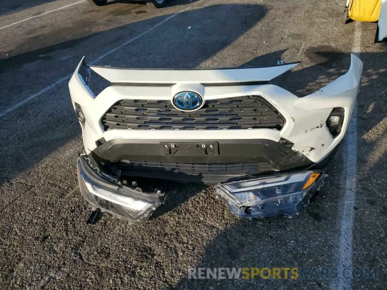 13 Фотография поврежденного автомобиля JTMB6RFVXND525016 TOYOTA RAV4 2022