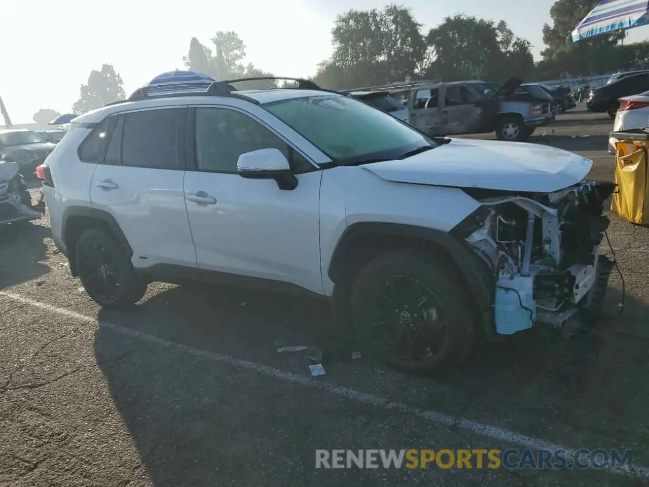 4 Фотография поврежденного автомобиля JTMB6RFVXND525016 TOYOTA RAV4 2022