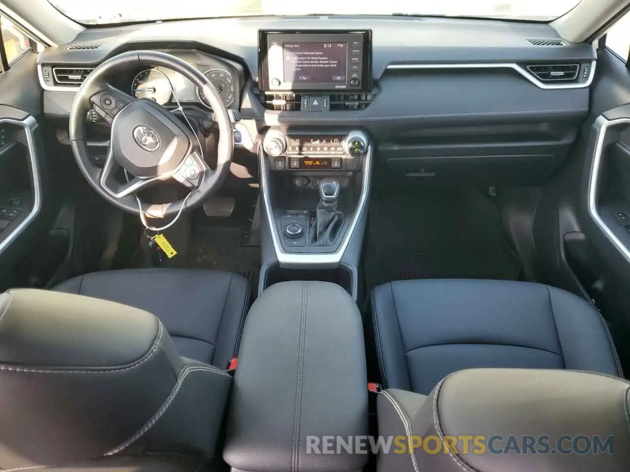8 Фотография поврежденного автомобиля JTMB6RFVXND525016 TOYOTA RAV4 2022