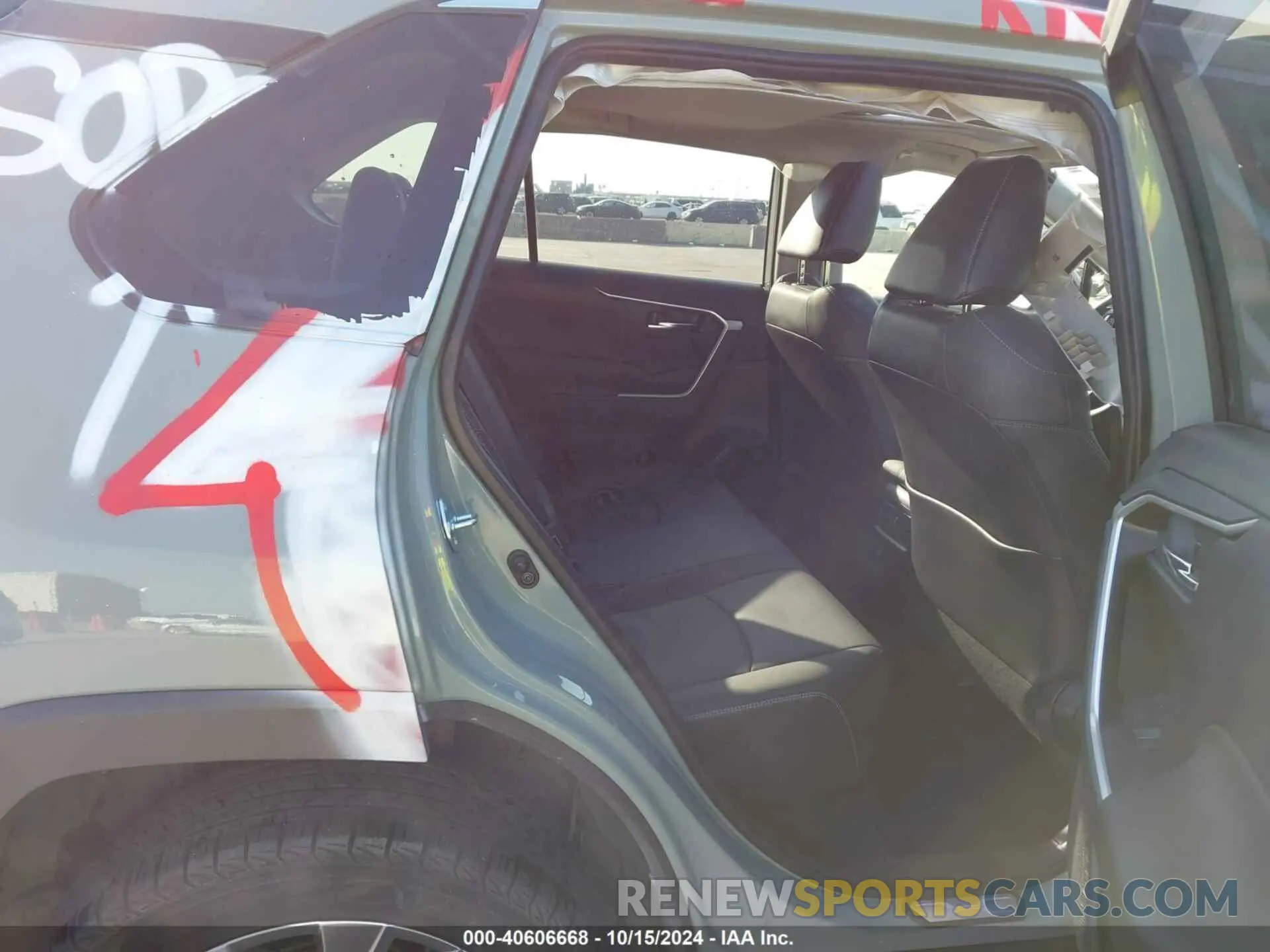 8 Фотография поврежденного автомобиля JTMC1RFV4ND086074 TOYOTA RAV4 2022