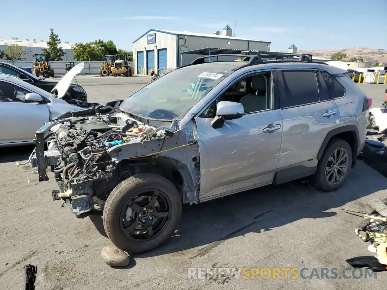 1 Фотография поврежденного автомобиля JTMD6RFV4ND065683 TOYOTA RAV4 2022