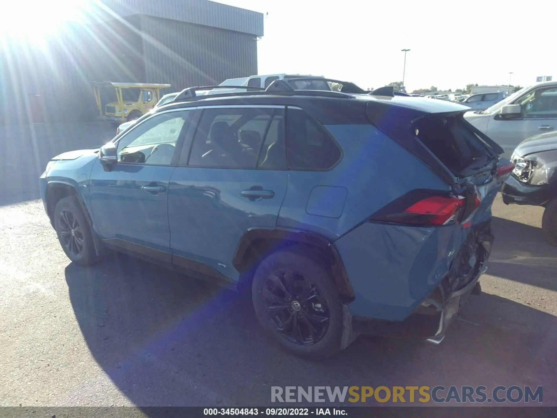 3 Фотография поврежденного автомобиля JTME6RFV0ND528682 TOYOTA RAV4 2022