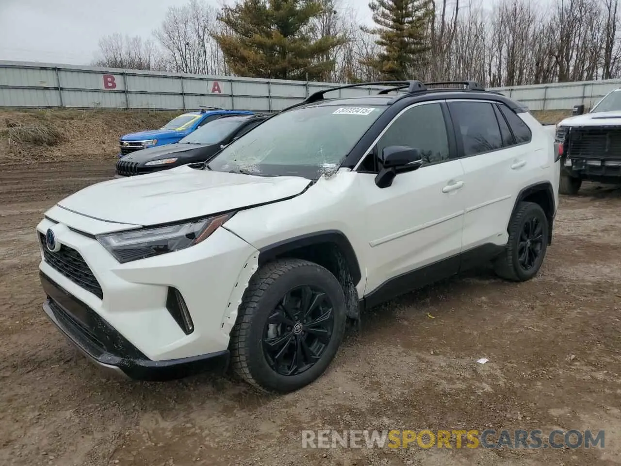 1 Фотография поврежденного автомобиля JTME6RFV5ND535188 TOYOTA RAV4 2022