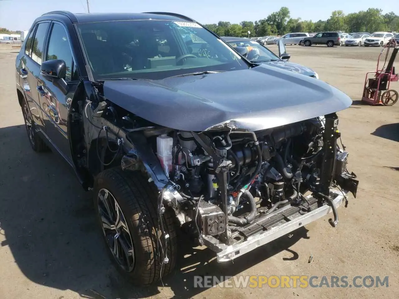 1 Photograph of a damaged car JTMEB3FV1ND082048 TOYOTA RAV4 2022
