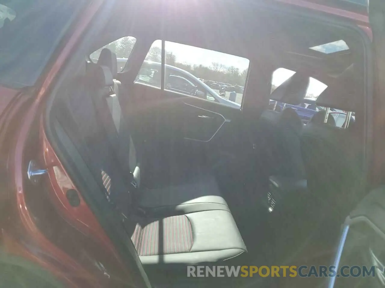 11 Фотография поврежденного автомобиля JTMEB3FVXND104547 TOYOTA RAV4 2022