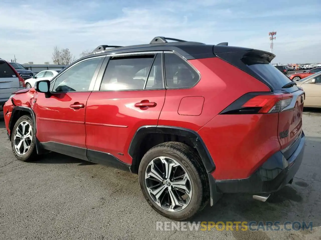 2 Фотография поврежденного автомобиля JTMFB3FVXND091433 TOYOTA RAV4 2022
