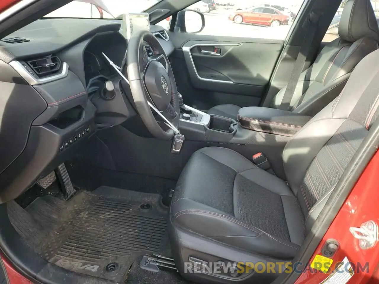 7 Фотография поврежденного автомобиля JTMFB3FVXND091433 TOYOTA RAV4 2022