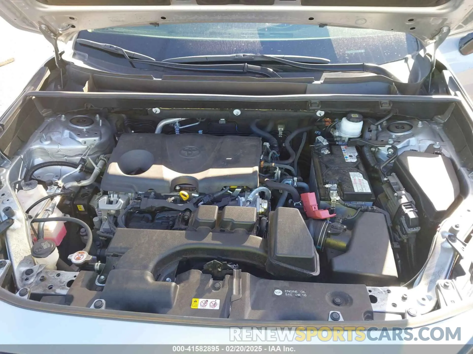 10 Фотография поврежденного автомобиля JTMG1RFV3ND085130 TOYOTA RAV4 2022