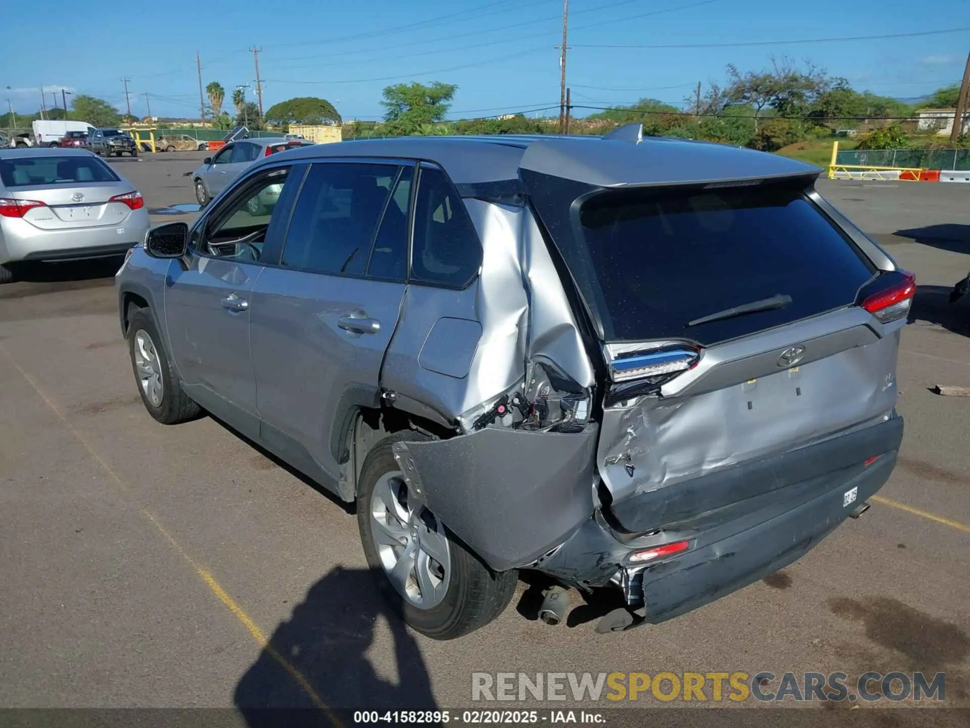 6 Фотография поврежденного автомобиля JTMG1RFV3ND085130 TOYOTA RAV4 2022