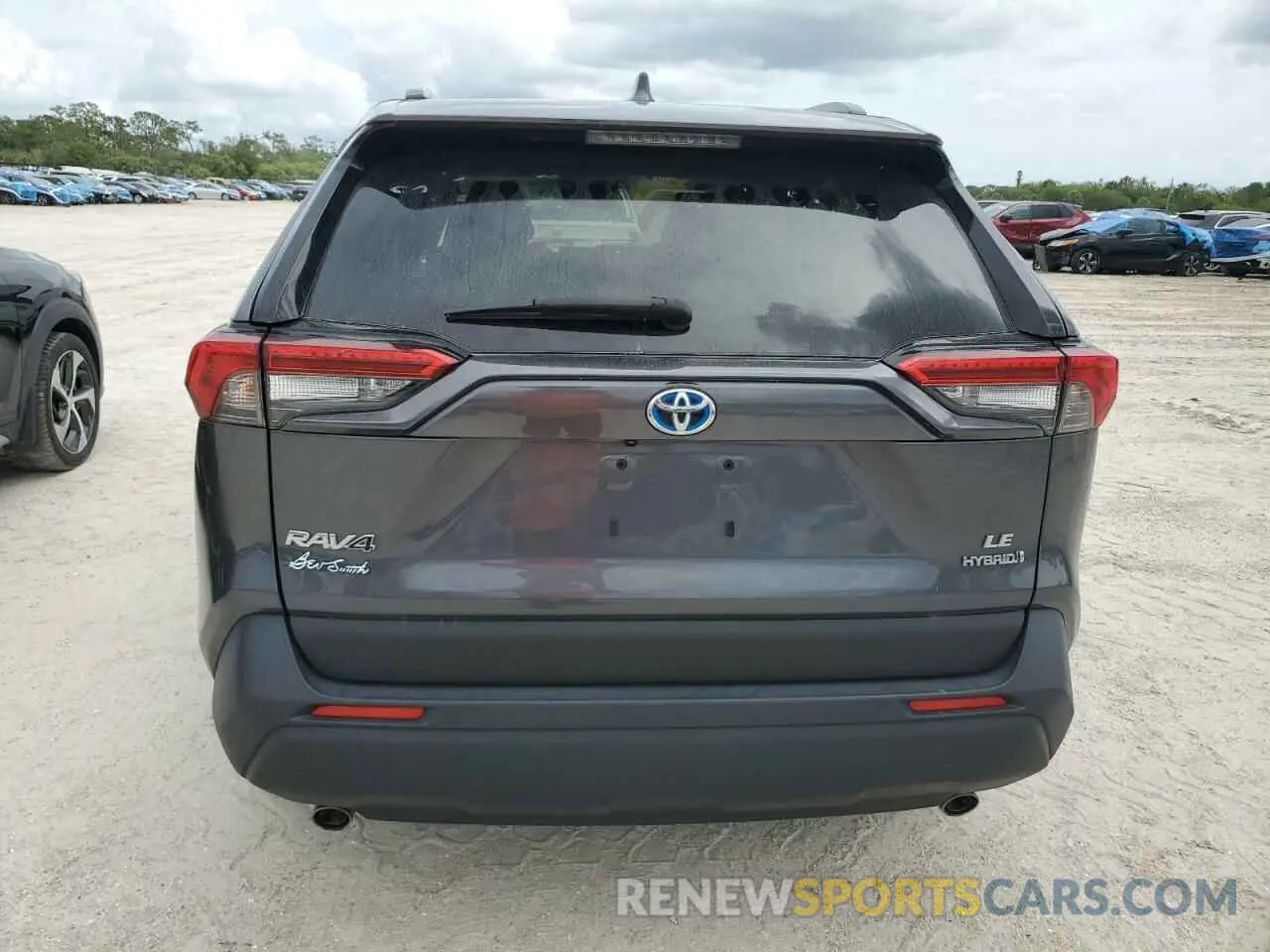 6 Photograph of a damaged car JTMLWRFV0ND141525 TOYOTA RAV4 2022