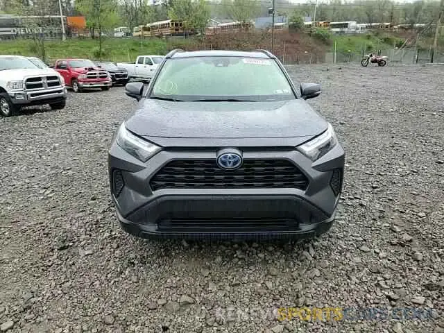 14 Photograph of a damaged car JTMRWRFV1ND567962 TOYOTA RAV4 2022