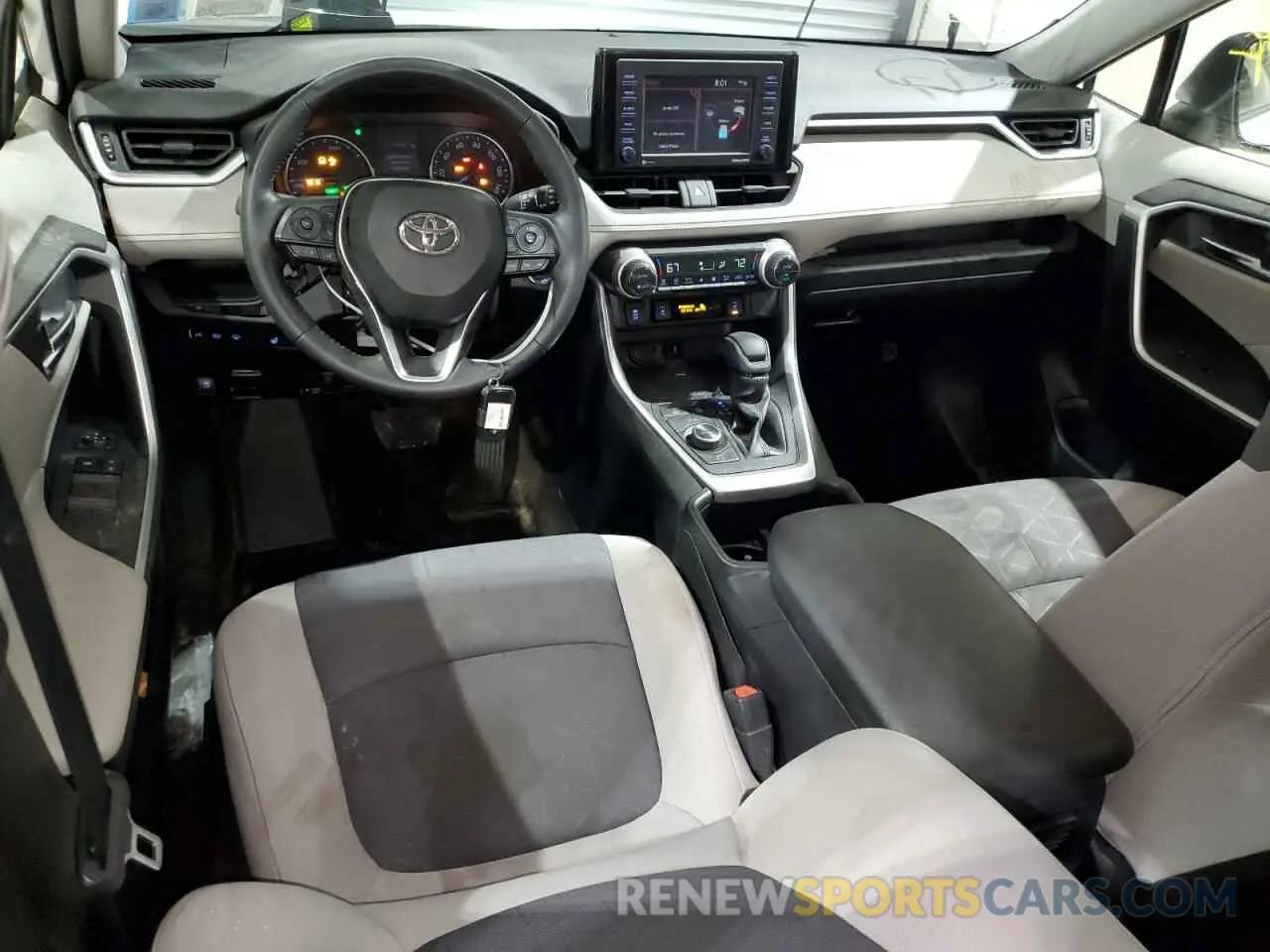 8 Photograph of a damaged car JTMRWRFV2ND155680 TOYOTA RAV4 2022
