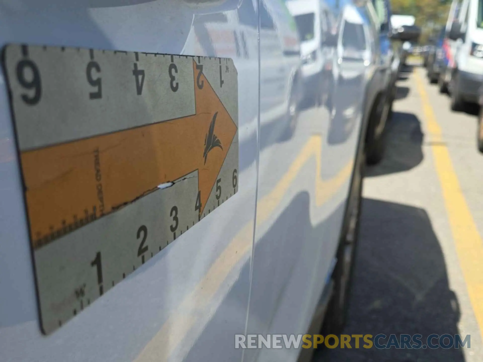 12 Photograph of a damaged car JTMRWRFV4ND164509 TOYOTA RAV4 2022