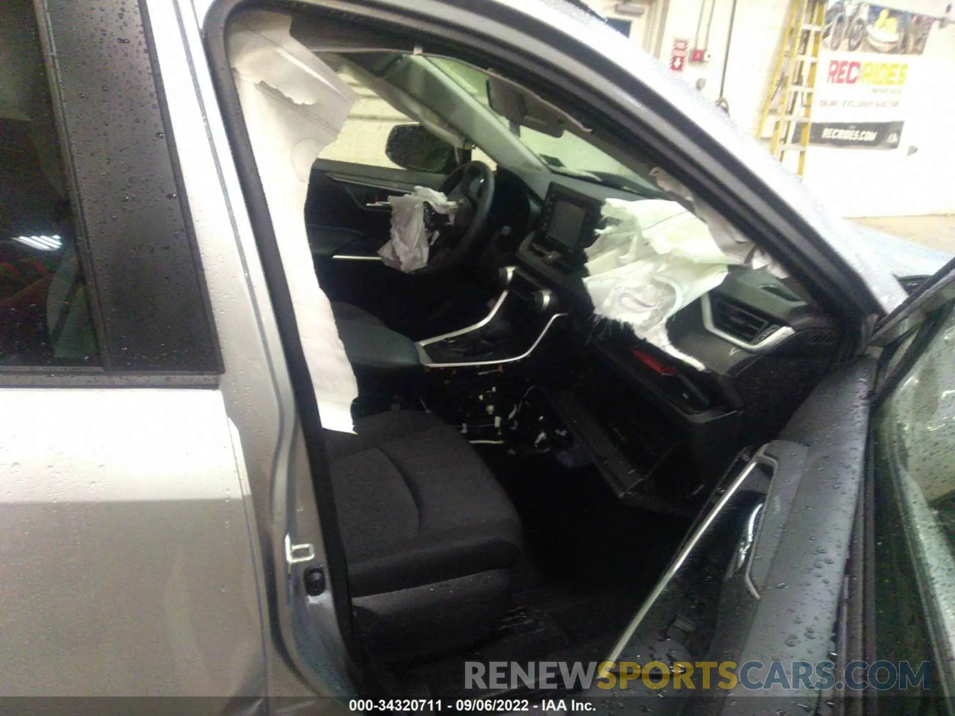 5 Фотография поврежденного автомобиля JTMRWRFV5ND567964 TOYOTA RAV4 2022