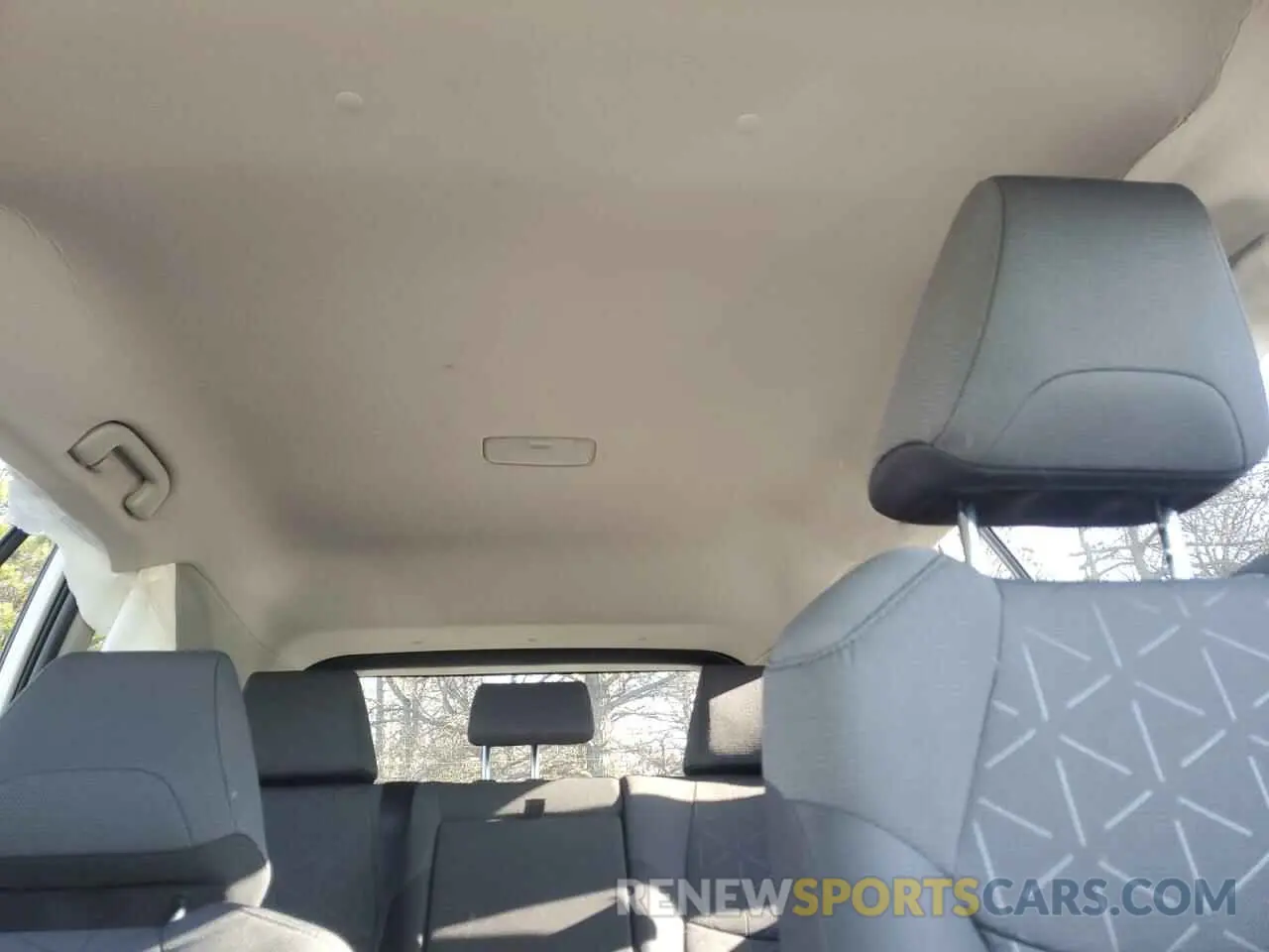 10 Фотография поврежденного автомобиля JTMRWRFV6ND146254 TOYOTA RAV4 2022