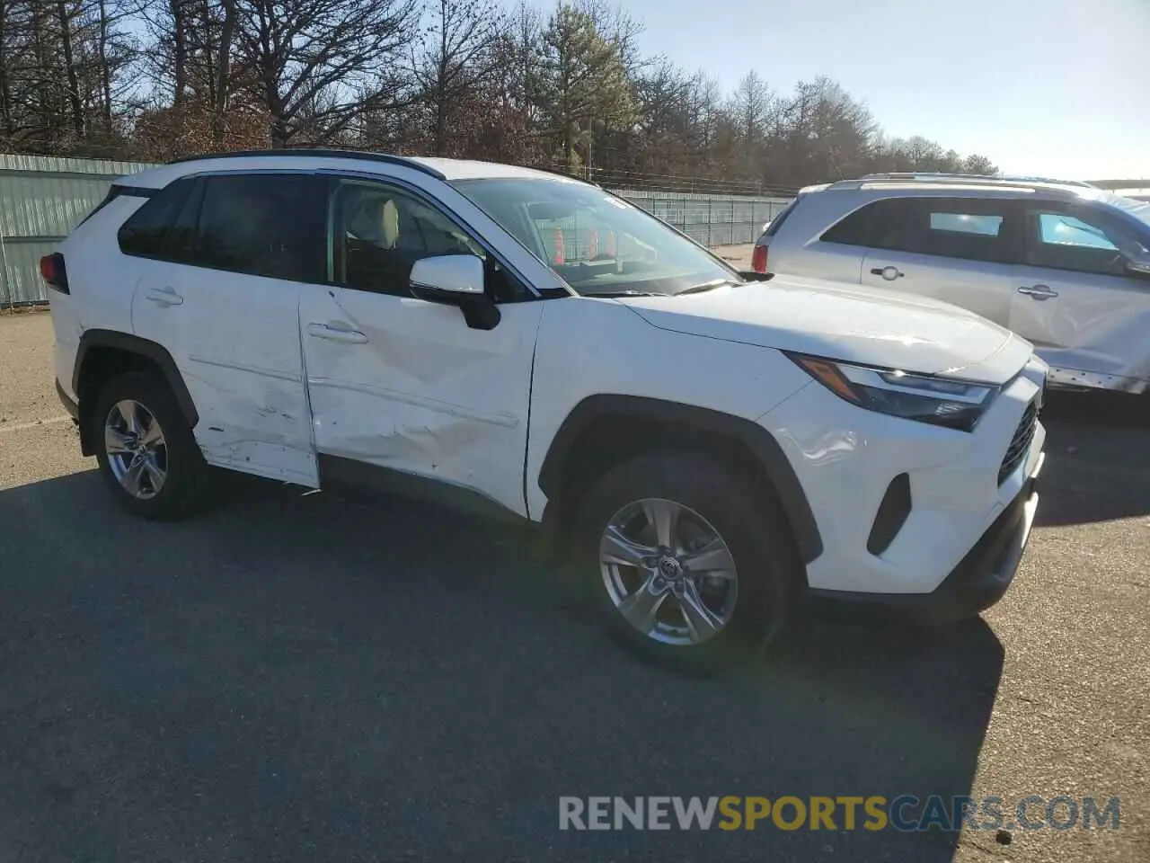 4 Фотография поврежденного автомобиля JTMRWRFV6ND146254 TOYOTA RAV4 2022