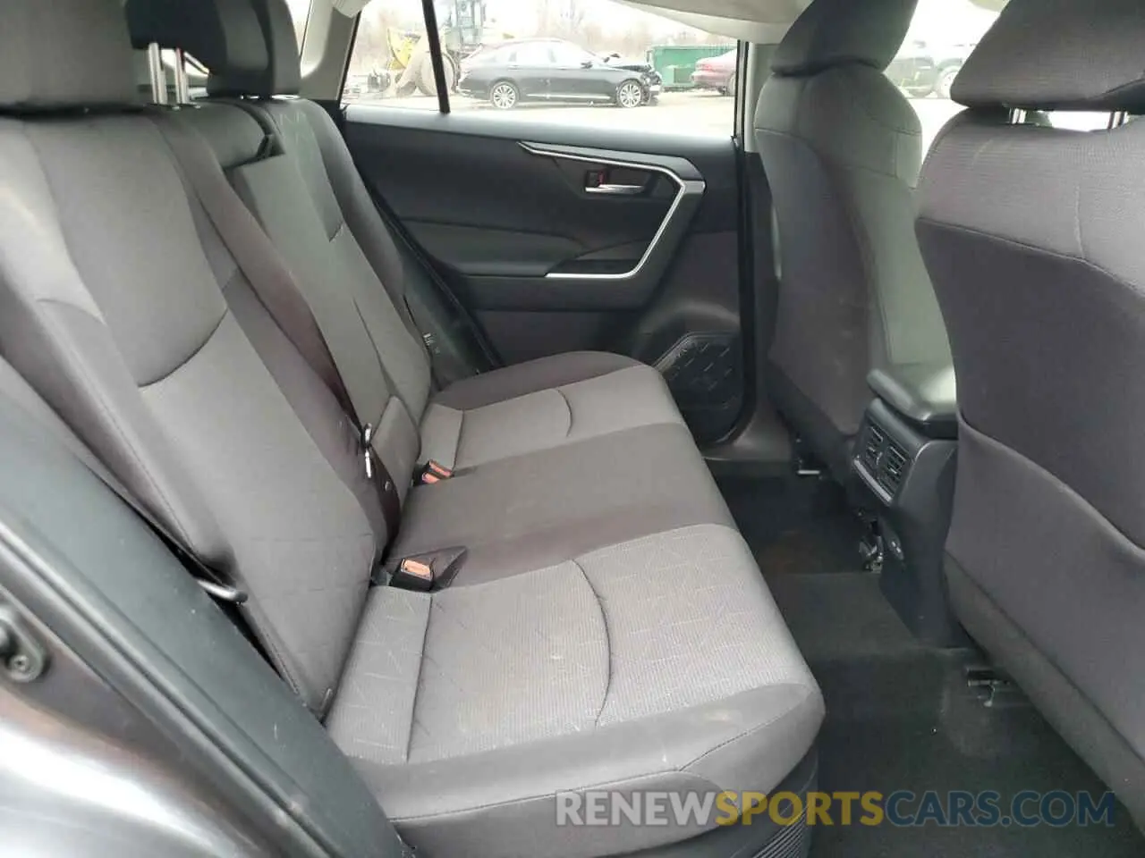 11 Фотография поврежденного автомобиля JTMRWRFV9ND569491 TOYOTA RAV4 2022