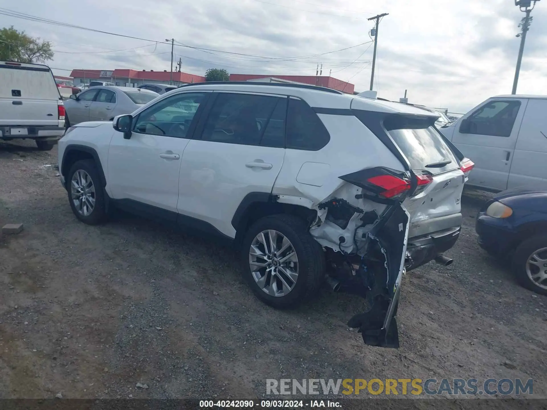 3 Photograph of a damaged car 2T3A1RFV0PW396218 TOYOTA RAV4 2023