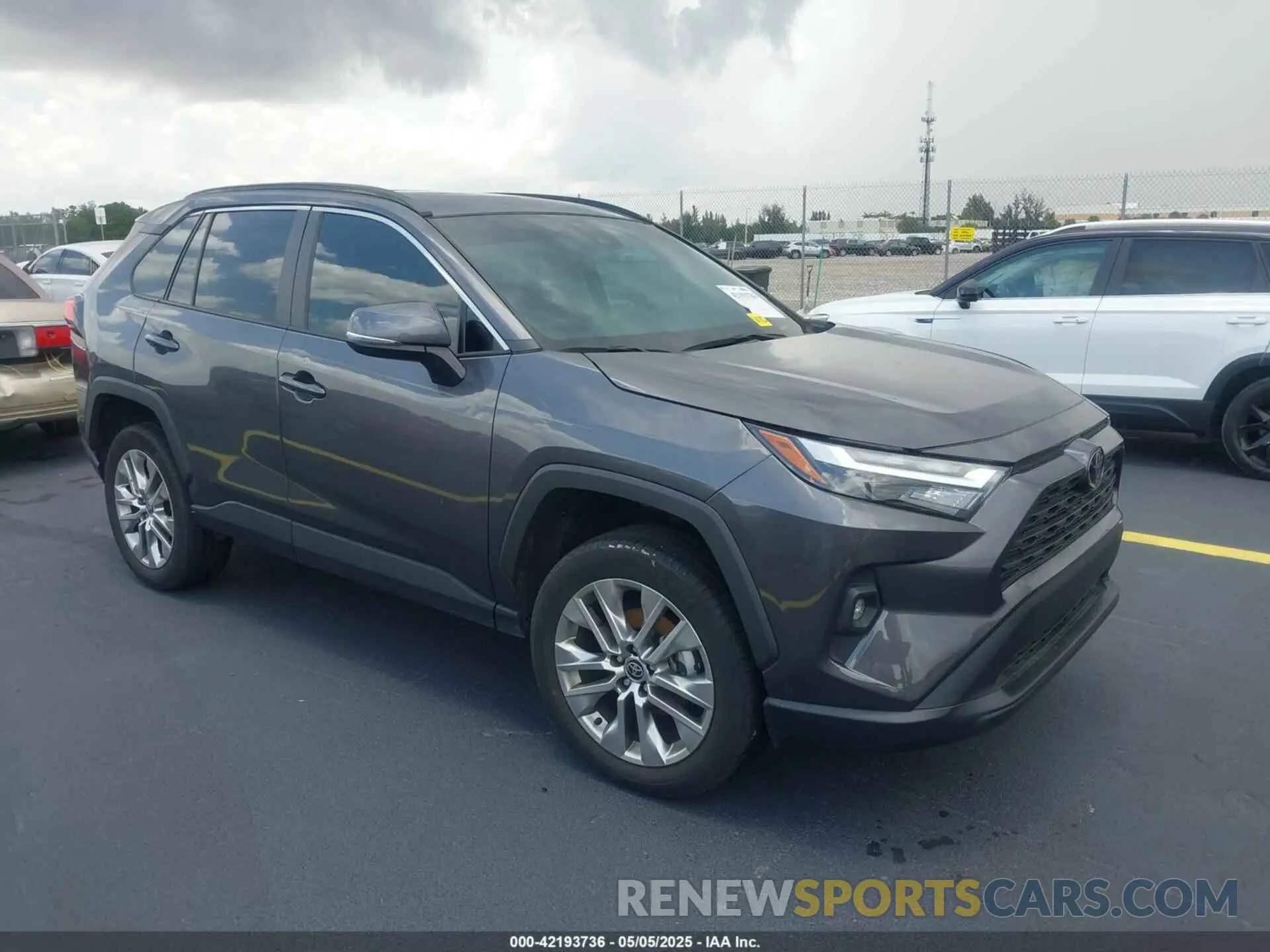 1 Фотография поврежденного автомобиля 2T3A1RFV1PW402415 TOYOTA RAV4 2023