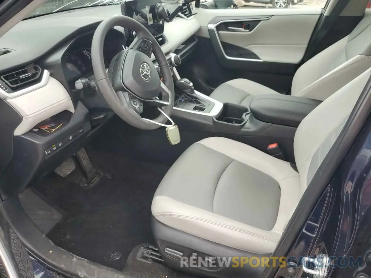 7 Фотография поврежденного автомобиля 2T3A1RFV5PW355325 TOYOTA RAV4 2023
