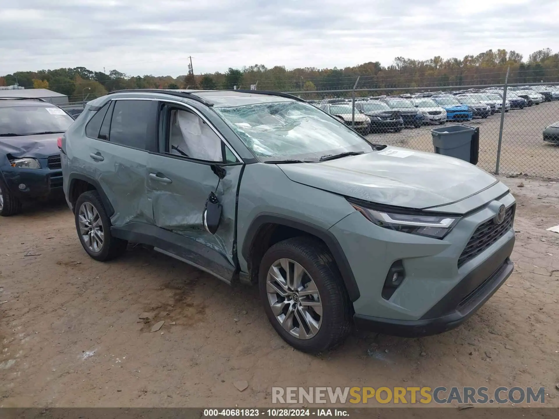 1 Photograph of a damaged car 2T3A1RFV7PW385703 TOYOTA RAV4 2023