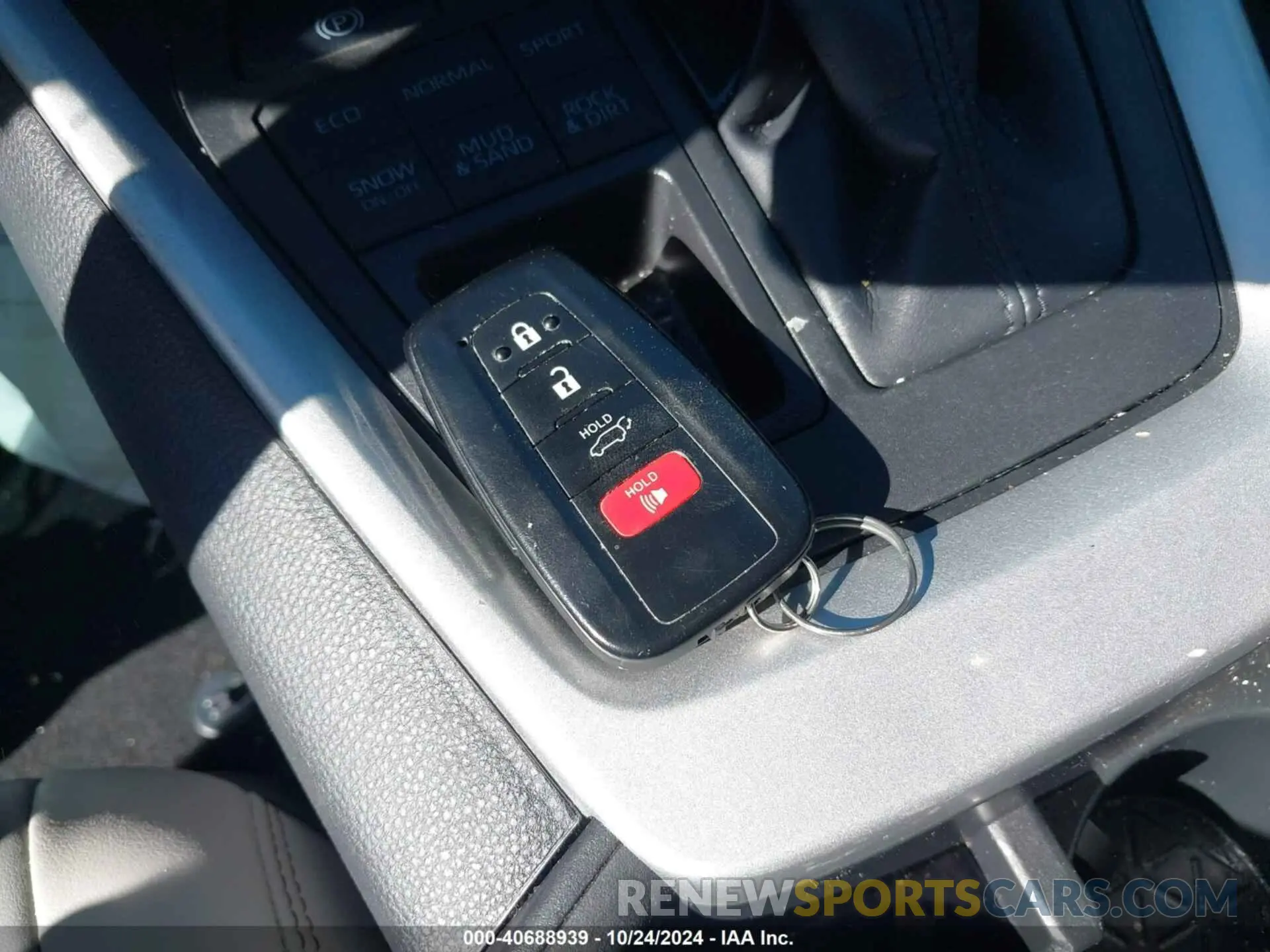 11 Фотография поврежденного автомобиля 2T3A1RFVXPW361055 TOYOTA RAV4 2023