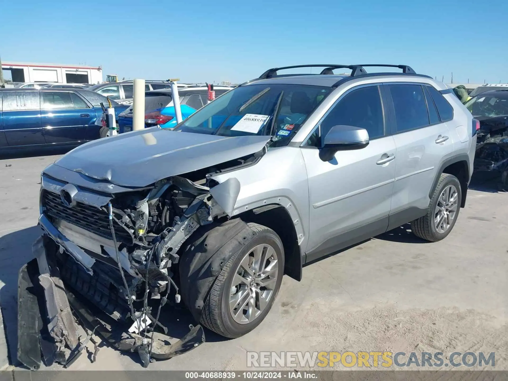2 Фотография поврежденного автомобиля 2T3A1RFVXPW361055 TOYOTA RAV4 2023