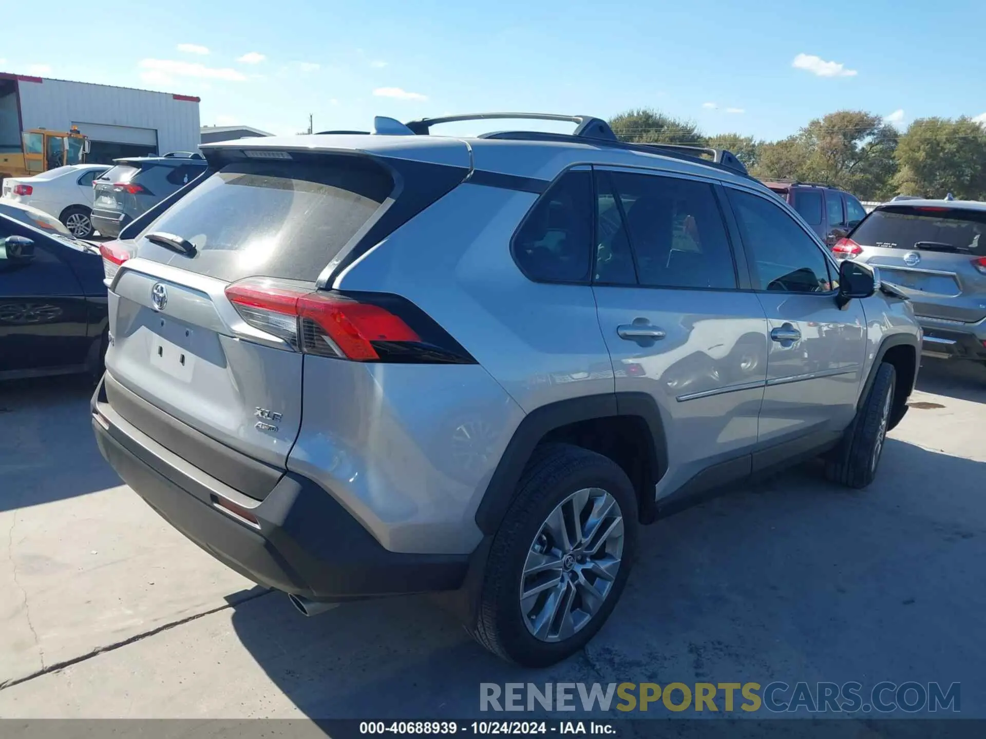 4 Фотография поврежденного автомобиля 2T3A1RFVXPW361055 TOYOTA RAV4 2023