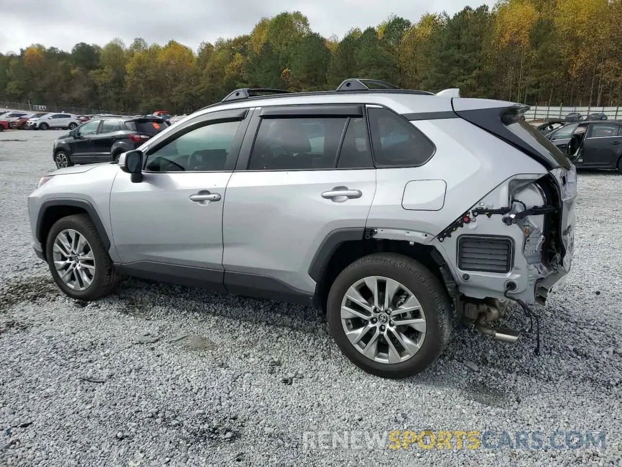 2 Photograph of a damaged car 2T3C1RFV0PC241016 TOYOTA RAV4 2023