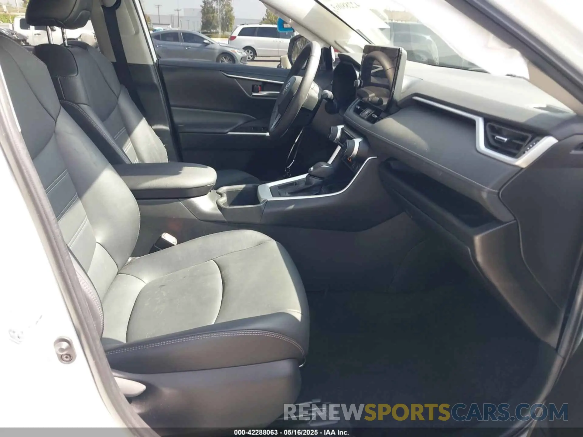 5 Фотография поврежденного автомобиля 2T3C1RFV0PW269588 TOYOTA RAV4 2023