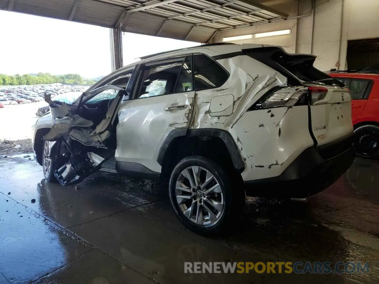 2 Фотография поврежденного автомобиля 2T3C1RFV1PW241279 TOYOTA RAV4 2023