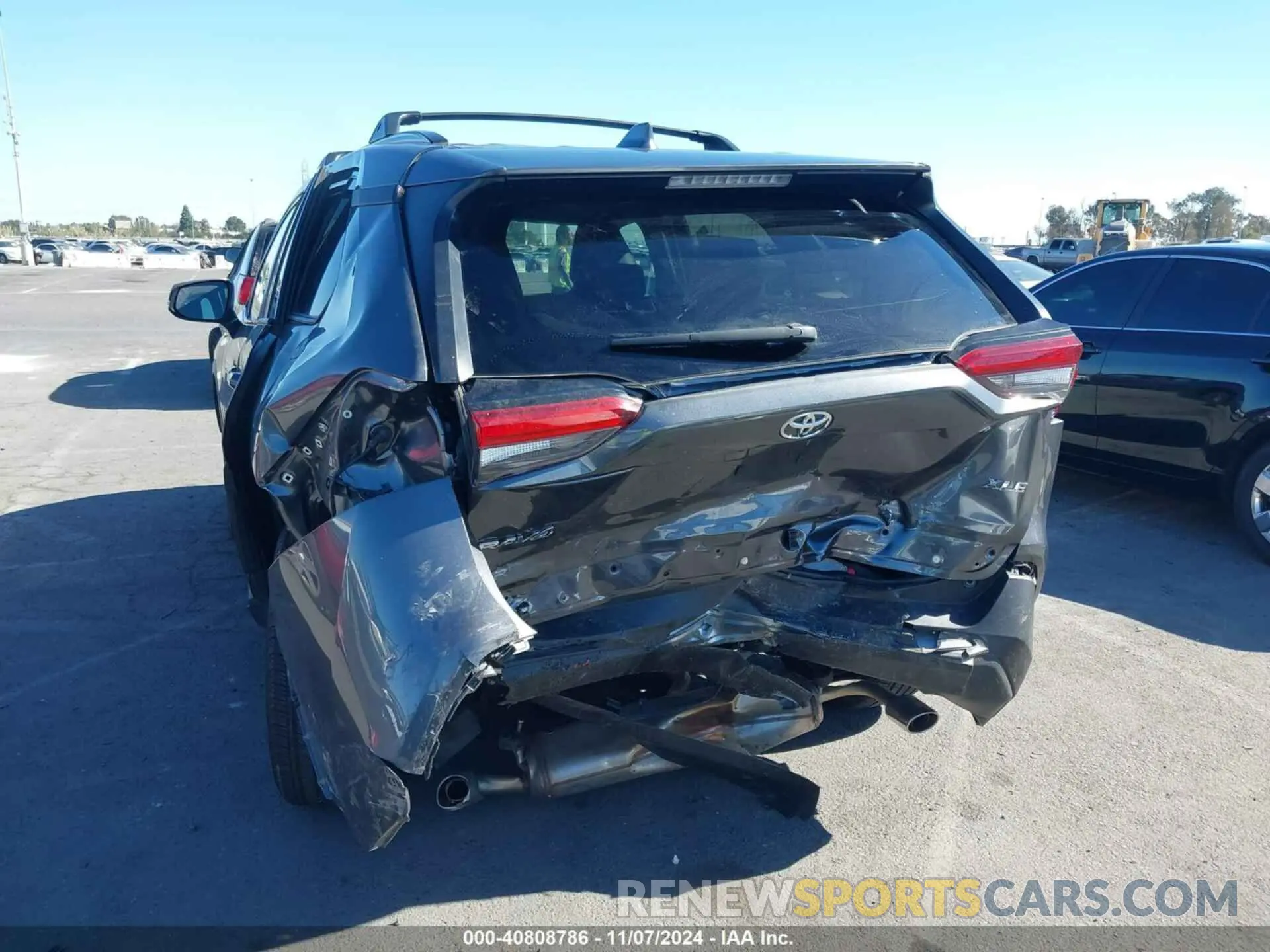 6 Photograph of a damaged car 2T3C1RFV3PC230978 TOYOTA RAV4 2023