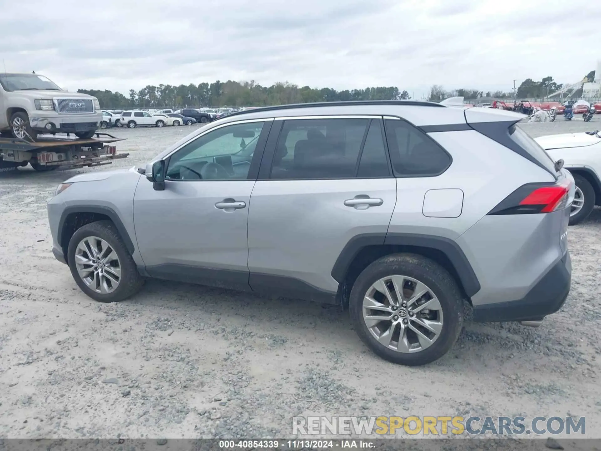 14 Фотография поврежденного автомобиля 2T3C1RFV3PC246338 TOYOTA RAV4 2023