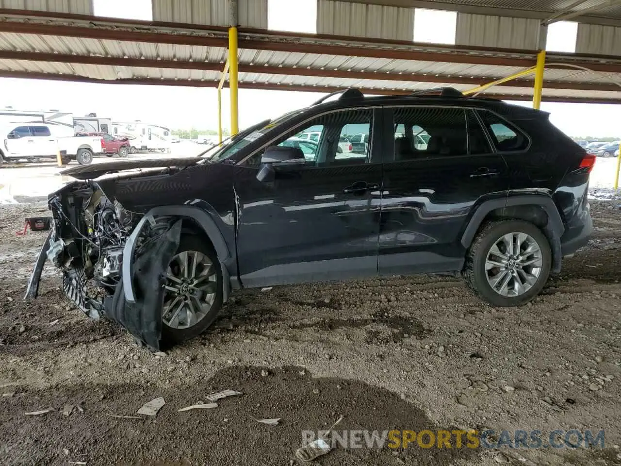 1 Photograph of a damaged car 2T3C1RFV3PW251327 TOYOTA RAV4 2023