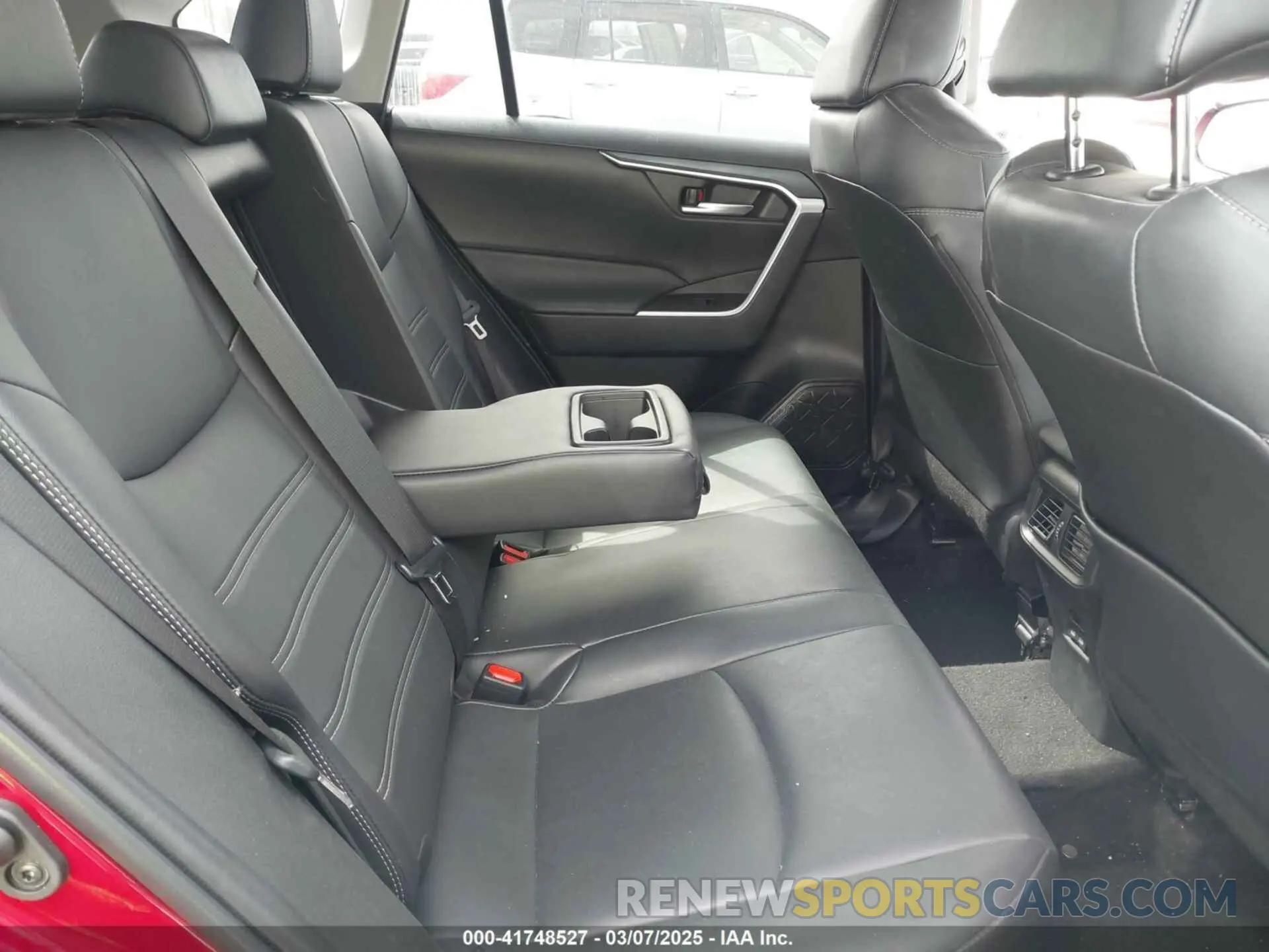 8 Фотография поврежденного автомобиля 2T3C1RFV3PW298213 TOYOTA RAV4 2023