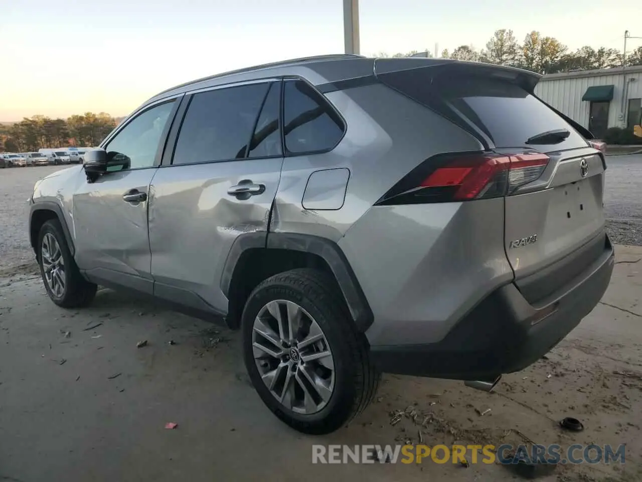 2 Фотография поврежденного автомобиля 2T3C1RFV7PW249046 TOYOTA RAV4 2023