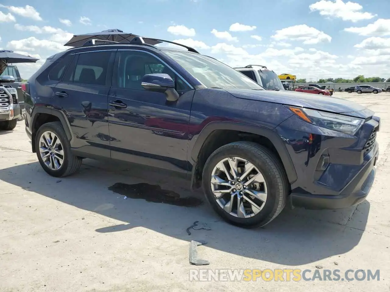 4 Photograph of a damaged car 2T3C1RFV7PW255039 TOYOTA RAV4 2023
