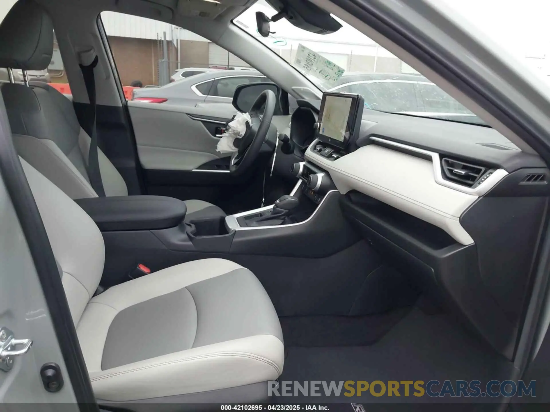 5 Фотография поврежденного автомобиля 2T3C1RFV7PW258622 TOYOTA RAV4 2023