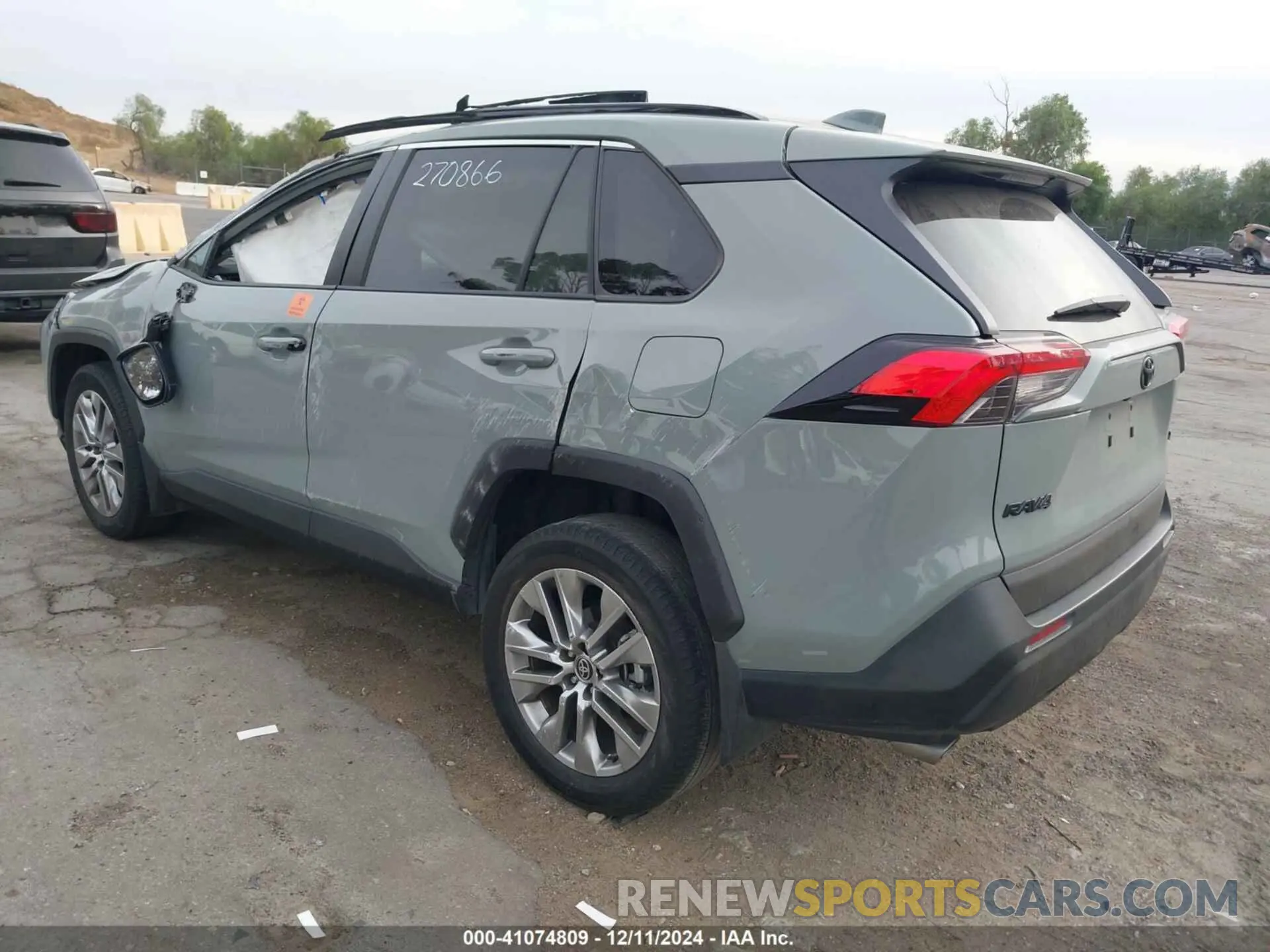 3 Photograph of a damaged car 2T3C1RFV7PW270866 TOYOTA RAV4 2023