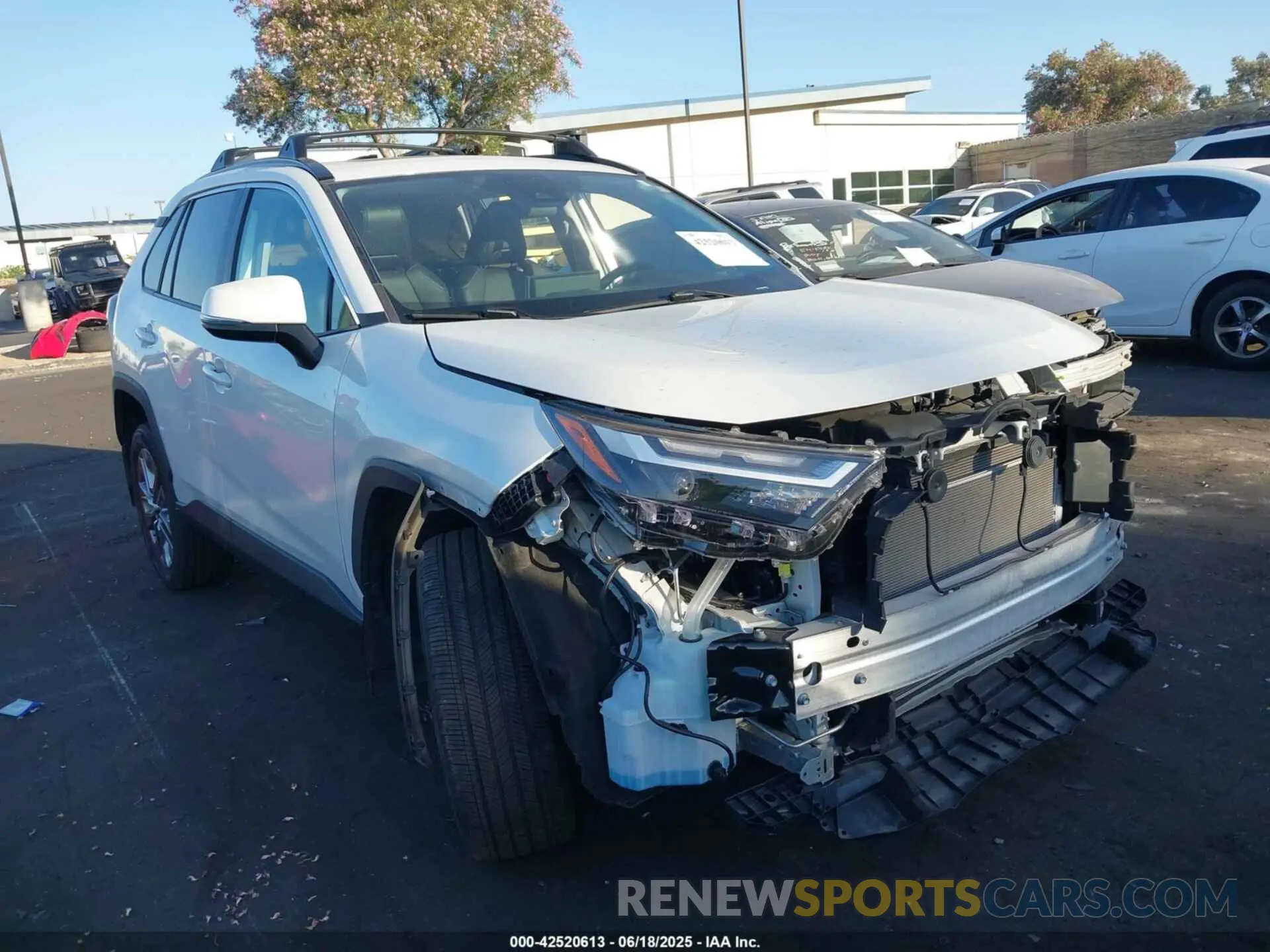 1 Photograph of a damaged car 2T3C1RFV7PW276165 TOYOTA RAV4 2023