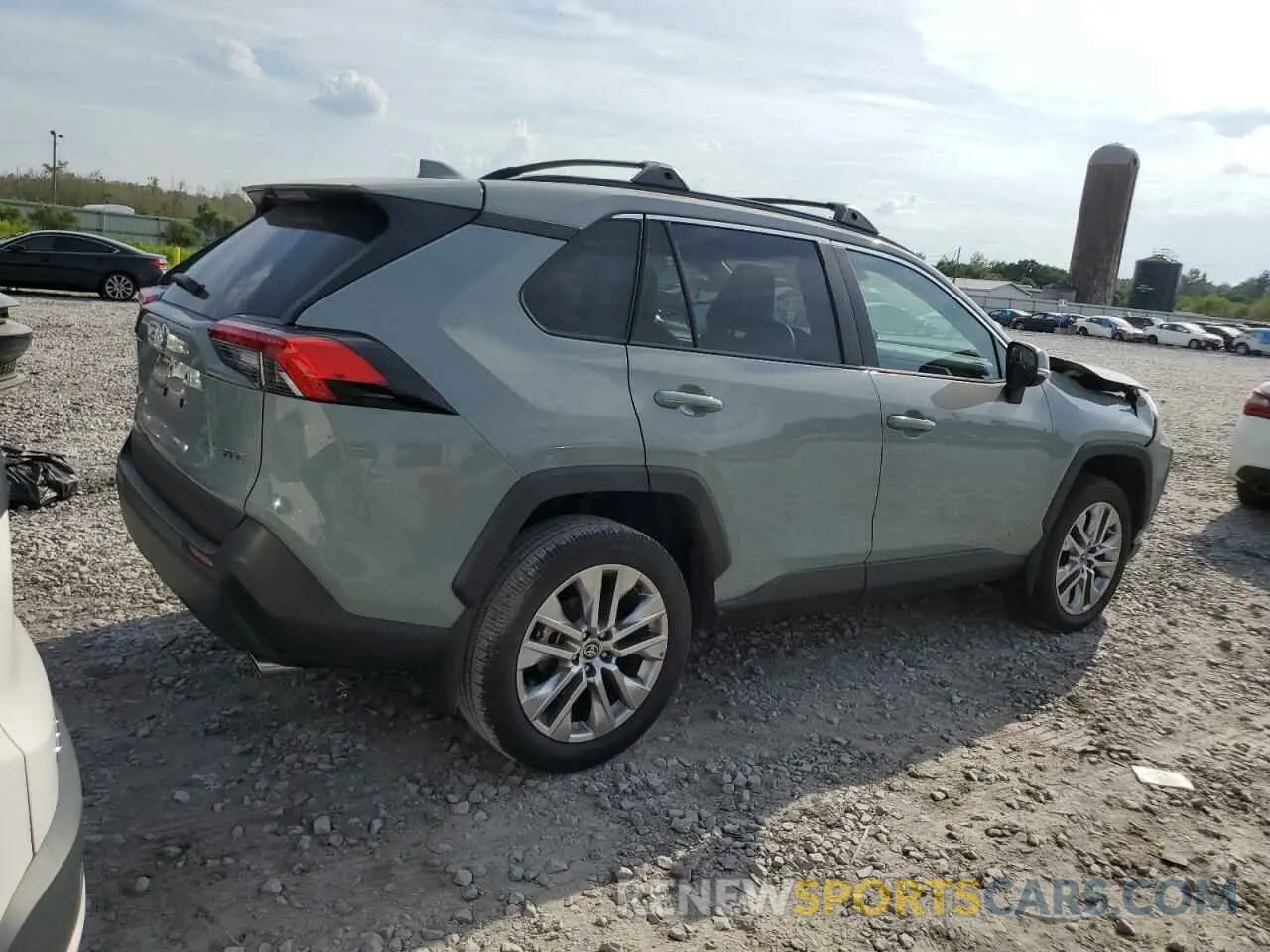 3 Фотография поврежденного автомобиля 2T3C1RFV7PW296822 TOYOTA RAV4 2023