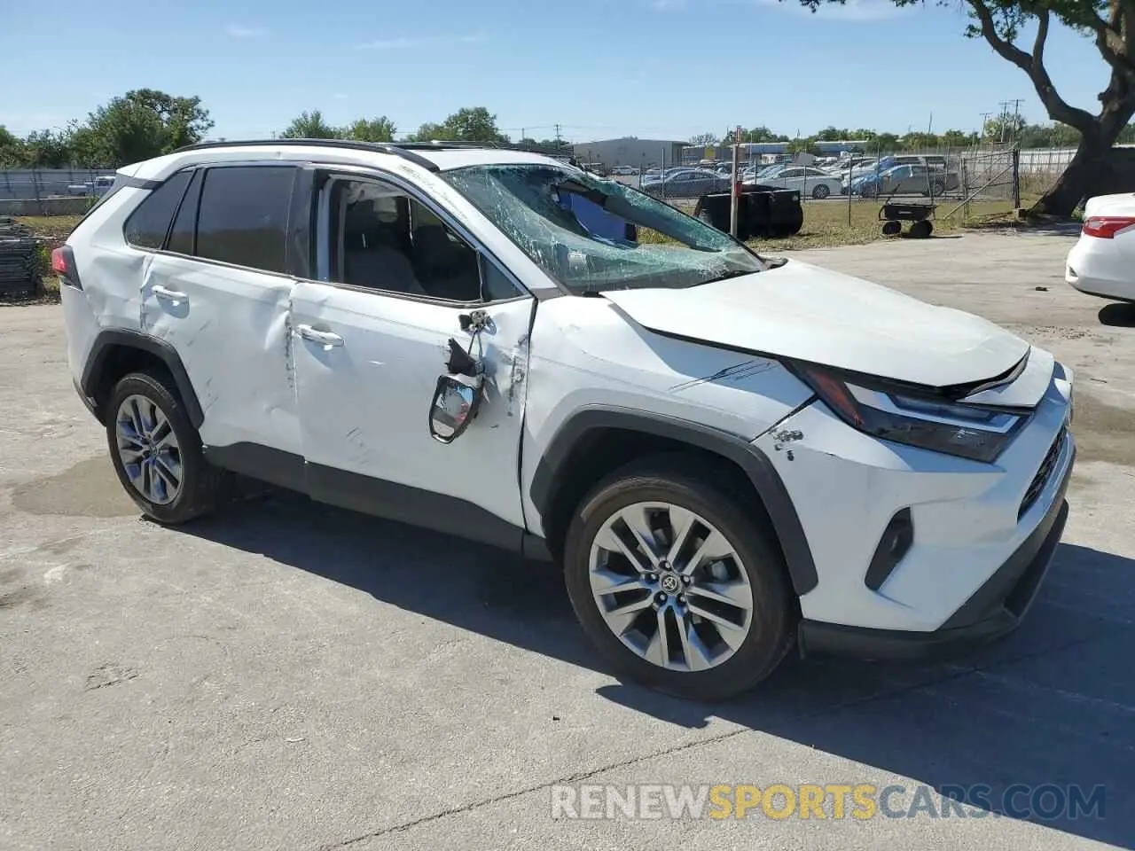 4 Photograph of a damaged car 2T3C1RFV9PW260226 TOYOTA RAV4 2023