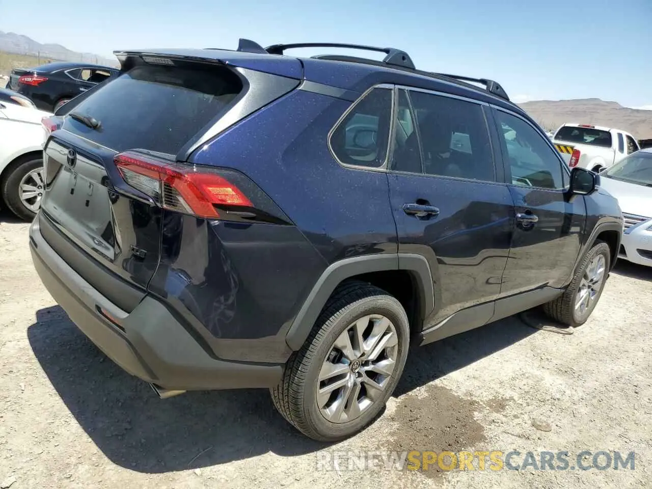 3 Фотография поврежденного автомобиля 2T3C1RFV9PW262333 TOYOTA RAV4 2023