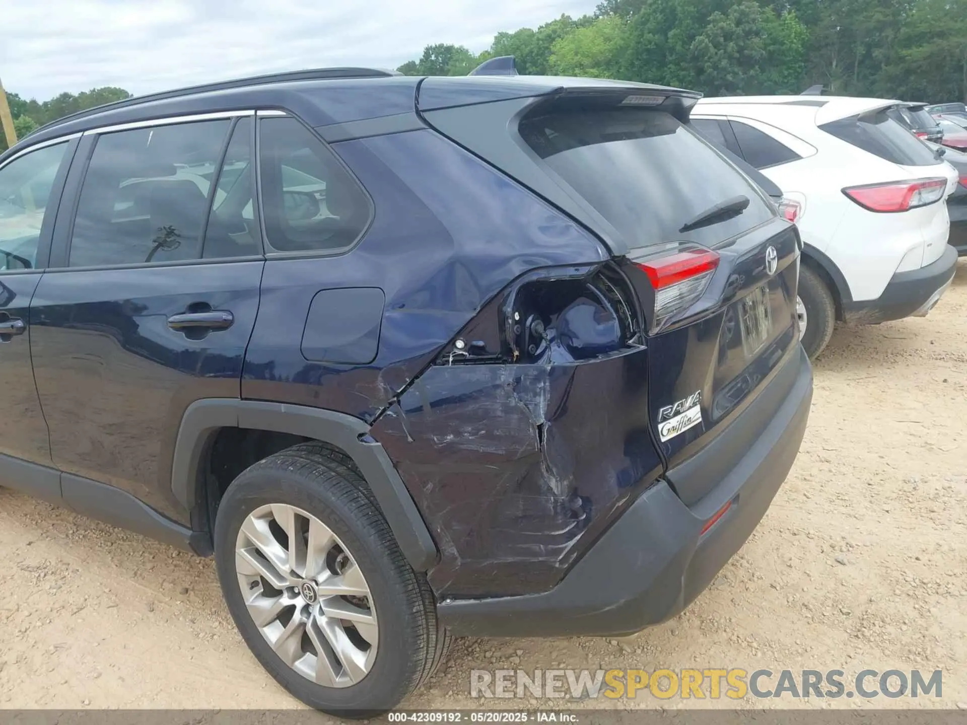 6 Photograph of a damaged car 2T3C1RFV9PW288866 TOYOTA RAV4 2023