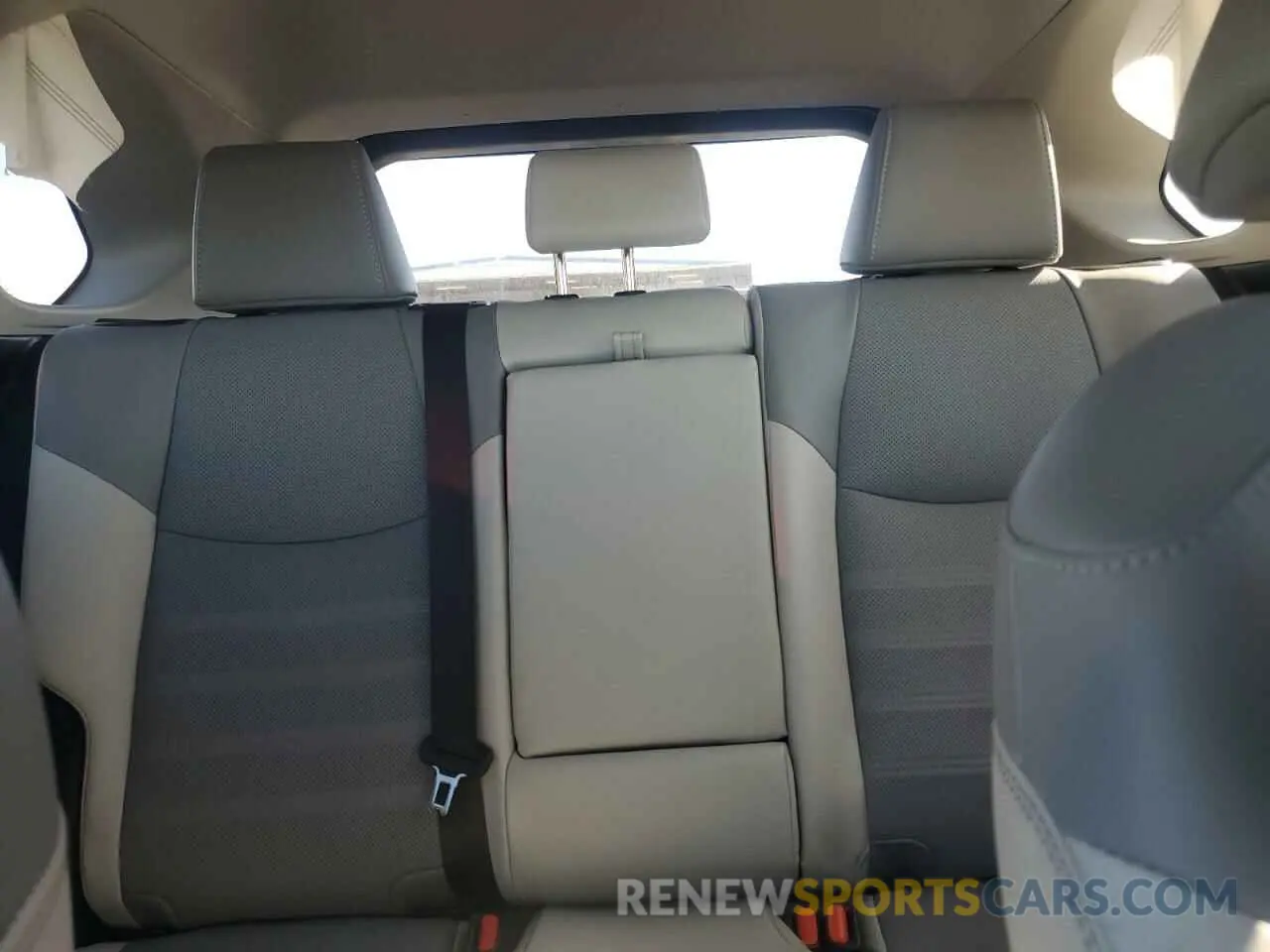 10 Фотография поврежденного автомобиля 2T3D6RFV7PW046292 TOYOTA RAV4 2023