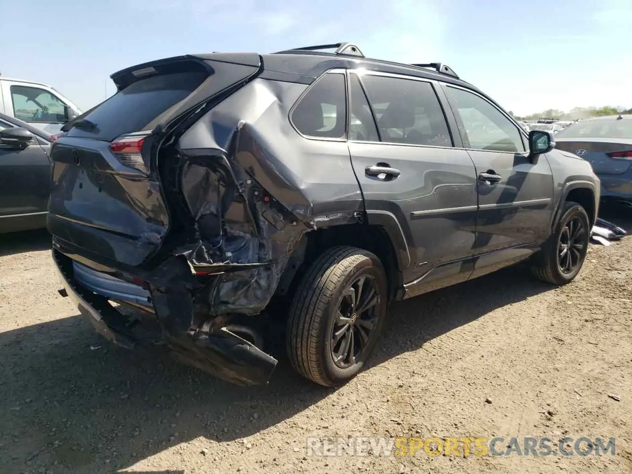 3 Фотография поврежденного автомобиля 2T3E6RFV3PW039800 TOYOTA RAV4 2023