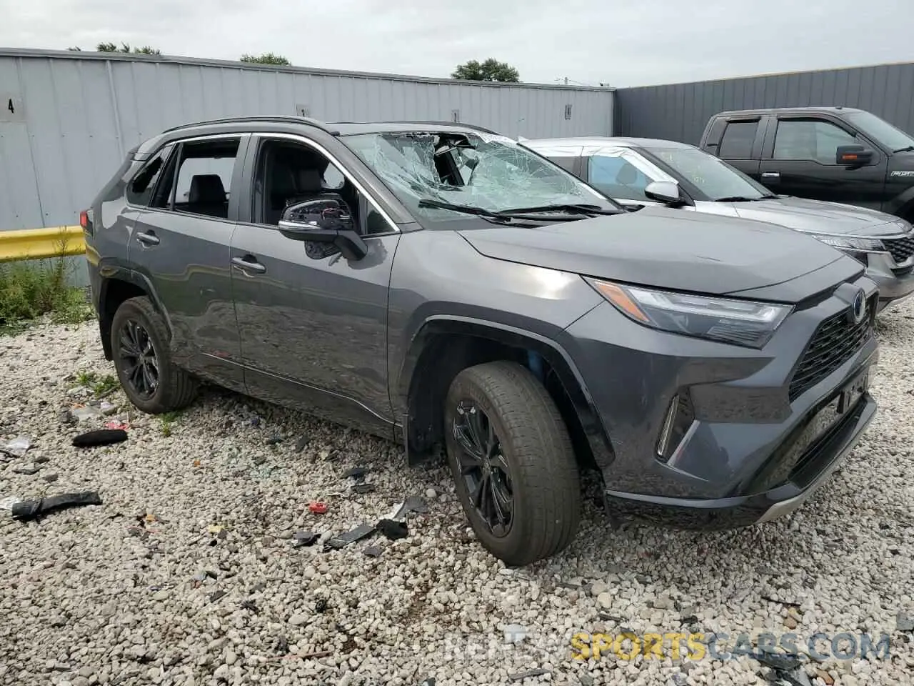 4 Photograph of a damaged car 2T3E6RFV3PW045211 TOYOTA RAV4 2023