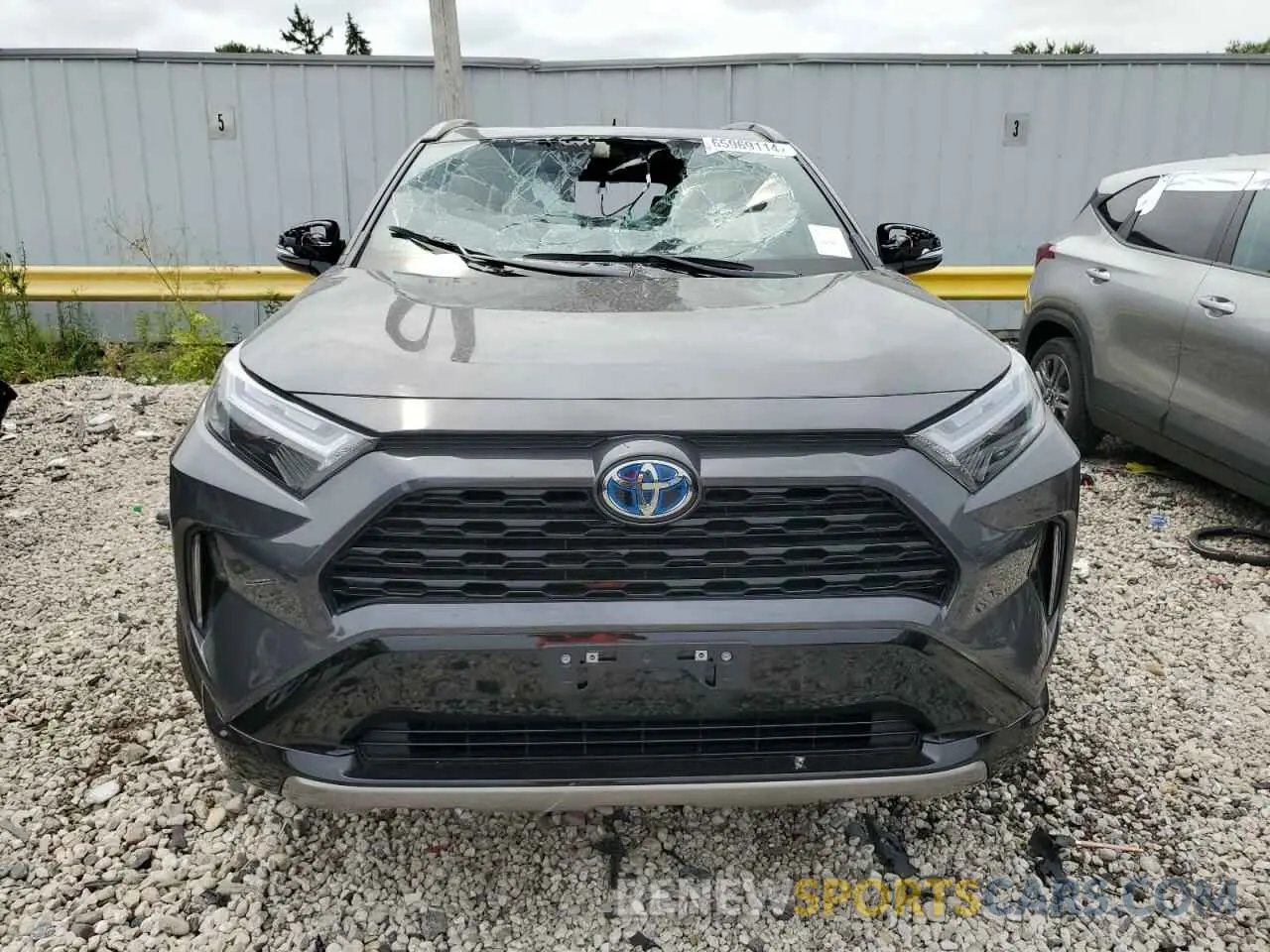 5 Photograph of a damaged car 2T3E6RFV3PW045211 TOYOTA RAV4 2023