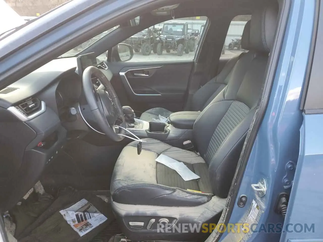 7 Photograph of a damaged car 2T3E6RFV6PW038320 TOYOTA RAV4 2023